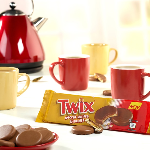Twix Secret Centre Biscuits